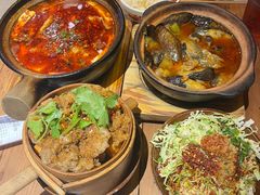 -有红鸡毛店·砂锅菜(抚琴夜市店)