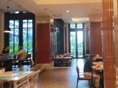 -亚龙湾希尔顿自助餐厅·海鲜·烧烤·沙滩BBQ·现场乐队