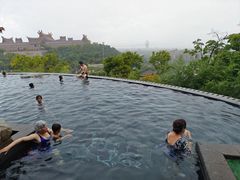 -七彩云南古滇温泉山庄