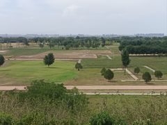 -汉长安城未央宫国家考古遗址公园