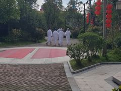 -宁波杭州湾海底温泉