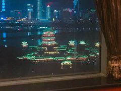 -东方豪景花园酒店·怡景旋转餐厅