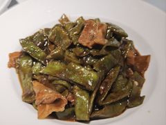 五花肉焖豆角-关东小磨东北菜(漕河泾印象城店)
