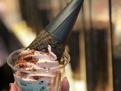 情人节粉色冰淇淋-喜茶(上海打浦桥日月光gelato lab+店)