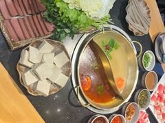 -顶顶汤火牛排火锅·经典铜锅涮肉