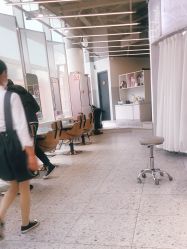-PE SALON 