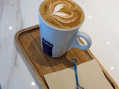 -LAVAZZA拉瓦萨咖啡(上海金融街店)
