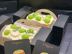 -白蘭BLANK(杭州湖滨银泰in77C区店)