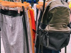 -lululemon(比斯特购物村店)