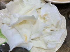 -肖肖酸萝卜鱼火锅(总店)