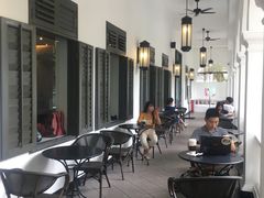 -星巴克臻选(广州沙面店)