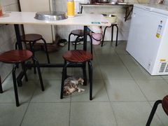 大堂-玲玲饮食店