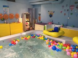 点击看大图 -雏芽婴幼儿游泳·小美医生小儿推拿(西村店)