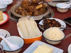 -聚首堂·特色小吃·肘子(什刹海德胜门店)