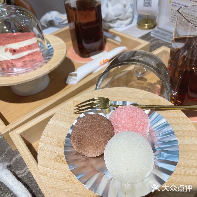 🐰：你们拍吧，不用管我