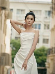 -不晚国际婚纱礼服