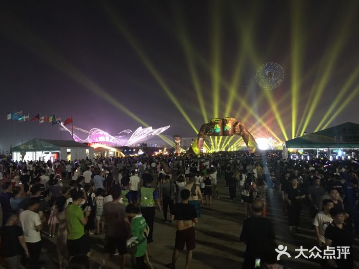 第35届青岛国际啤酒节图片