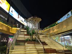 -上海世纪汇广场