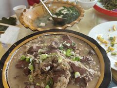 -华龙特色大骨鸡农家菜馆