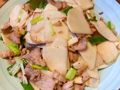 鲜笋炒肉-云之南(八里庄店)