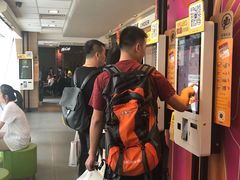 -麦当劳(新洲南路店)