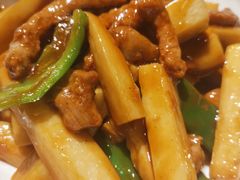 杏鲍菇炒牛柳-兔爸私家小厨(新北万达店)