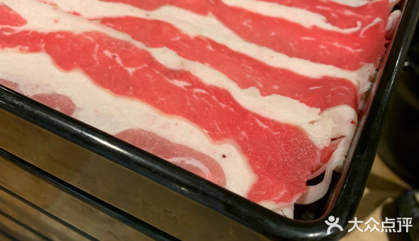 他家的小菜也很好吃，最爱的是流心蛋