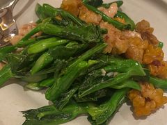 黄耳鲜核桃炒芥兰-广州富力丽思卡尔顿酒店·丽轩·粤菜
