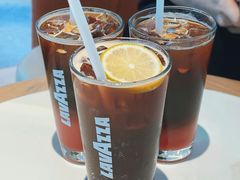 葡萄气泡美式-LAVAZZA拉瓦萨咖啡(中航城君尚购物中心店)