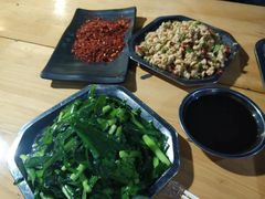 -舌尖上的石棉何雨露烧烤