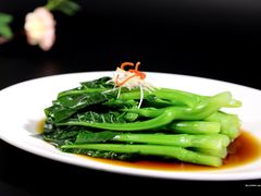 -渝信川菜 · 川味家常菜(财富购物中心店)