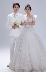 -乐默婚纱摄影工作室