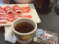 -沸炉重庆老火锅(军事博物馆店)