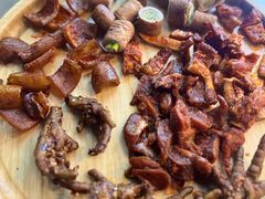 -嗨牛味海鲜烧烤