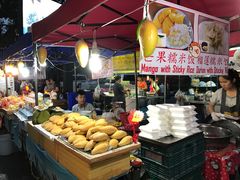 -芒果糯米饭摊子