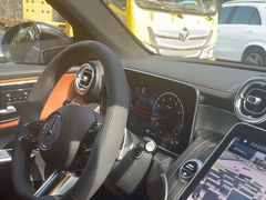 -上海星瀚奔驰4S店(红柳路店)