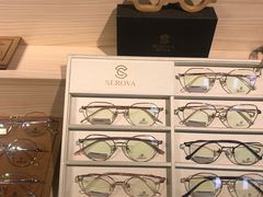 -Trend1881视光·蔡司视觉(领展广场店)