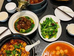 -万重锦·人文川菜馆(骡马市店)