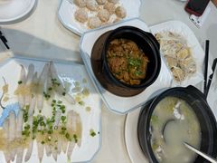-品香菜馆(旗峰路中侨大厦店)