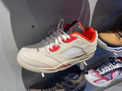 -NIKE品牌体验店(金源新燕莎店)