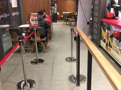 大堂-汉堡王(徐汇绿地缤纷店)