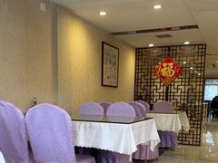 -黄家饺子东北特色菜馆(湖滨商业街店)