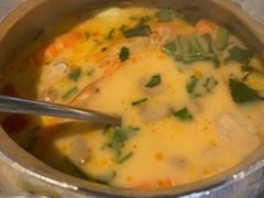 -大头虾越式风味餐厅(光明广场店)