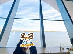 -抱抱地球咖啡馆(国家海洋博物馆店)