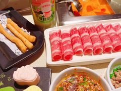 -海底捞火锅鲜切牛肉主题店(长寿路店)