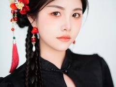 -金夫人化妆摄影职业培训学校