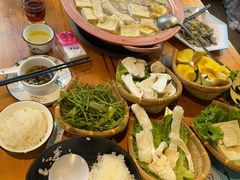 -民食香·腊排骨野生菌美食(木府店)