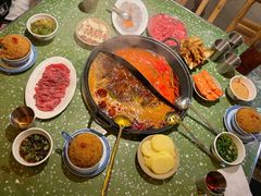 -五里关火锅(上海鑫耀·光环Live店)