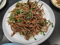 -小红鲸·海鲜餐厅(轸大路店)