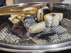 -围炉肉舍•炭烤活鳗•丹东海鲜烤肉(步行街店)